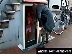 Amsterdam hooker sucking client for money