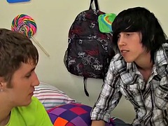 Emo twink Tyler Bolt bursts with cum while riding Kain Lanning