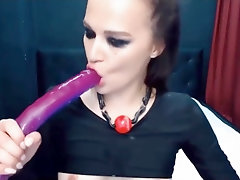 Weirdo Camslut Blow With Fat Fake Penis