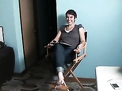 Chick in jeans interviews before her porn scene